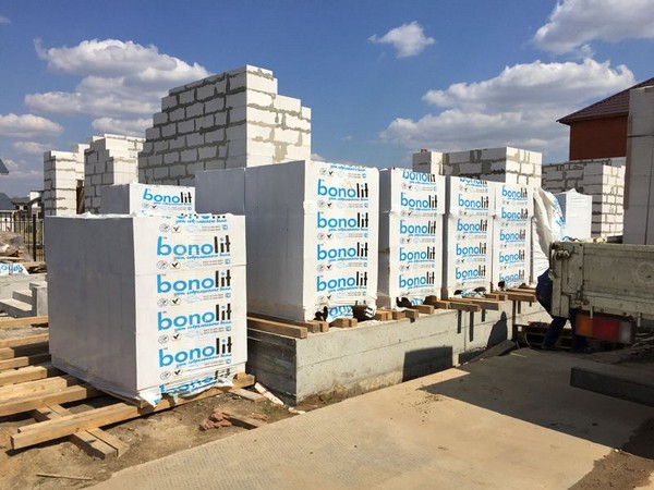 Газобетонные блоки Bonolit г. Малоярославец D400 B2,5 625х200х375